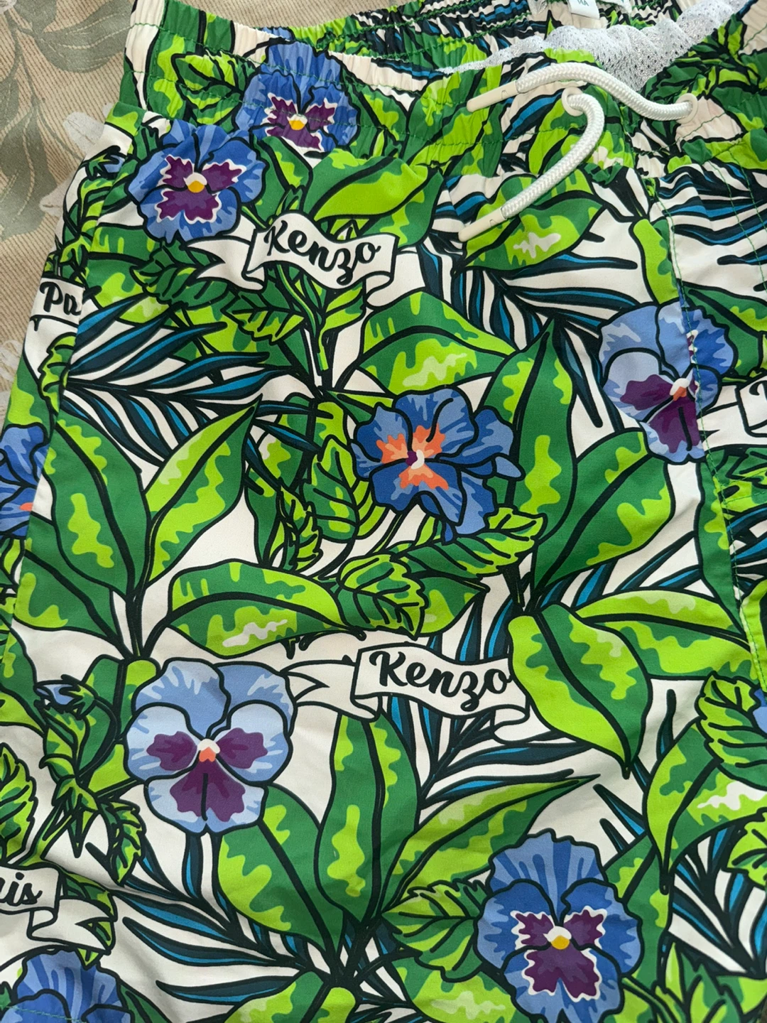 Kenzo Paris Floral Swim Shorts - BOYS - photo 5