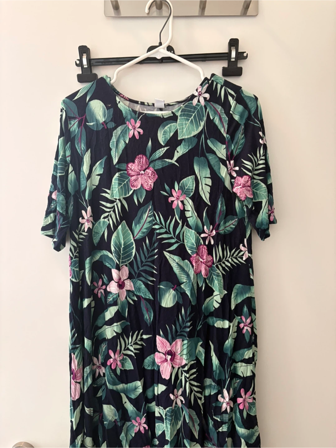 Old Navy Floral T-Shirt Dress- Size M