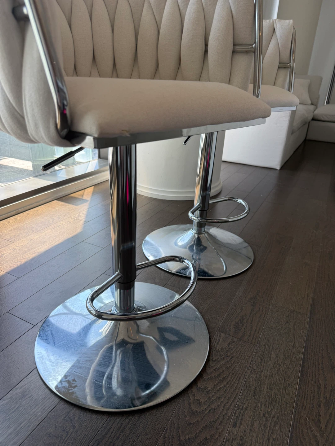 Set of 2 White Bar Stools - photo 2