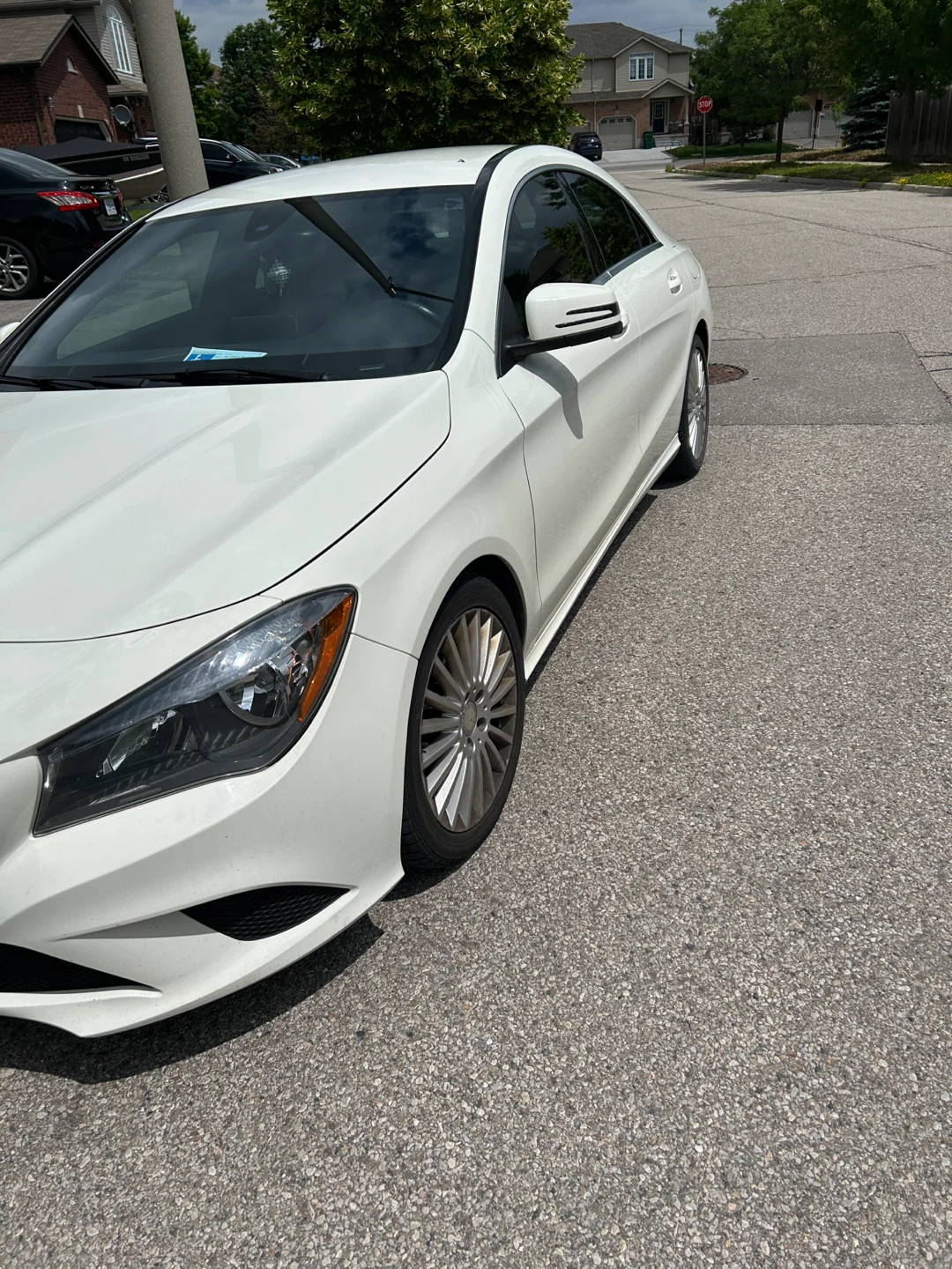 White Mercedes-Benz CLA 250 4MATIC - photo 5