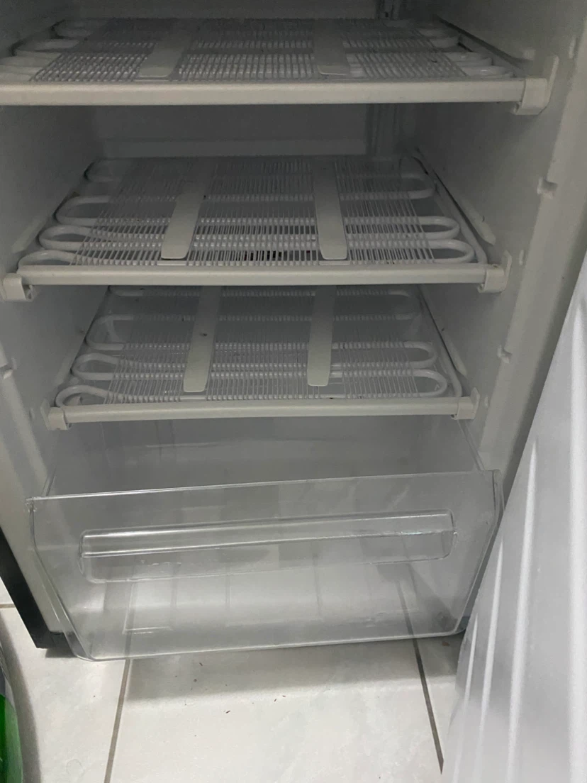 Cuisinart Compact freezer - photo 4