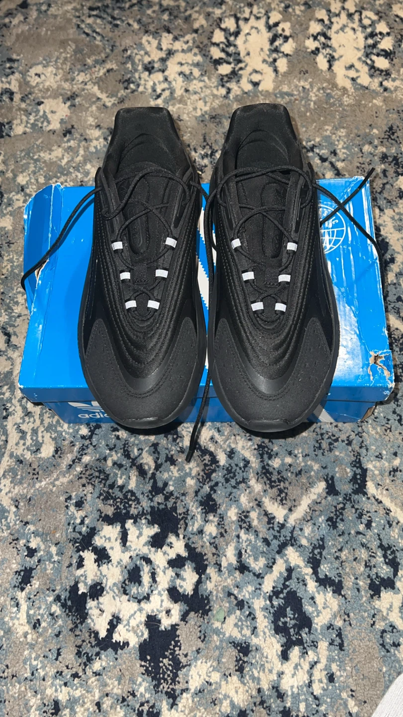 Adidas Ozelia J Black Sneakers Size 6 youth - photo 3