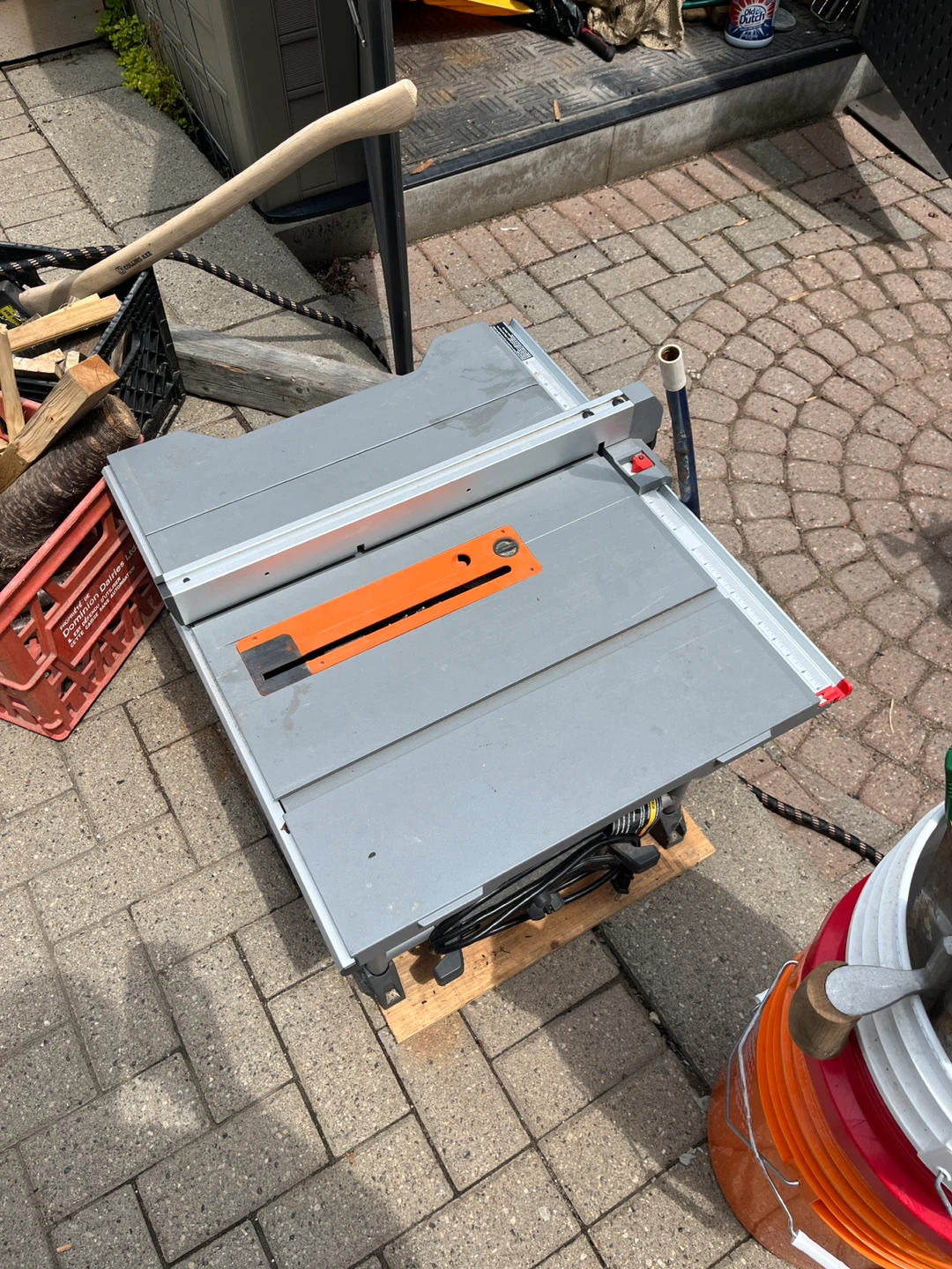 RIDGID Table Saw