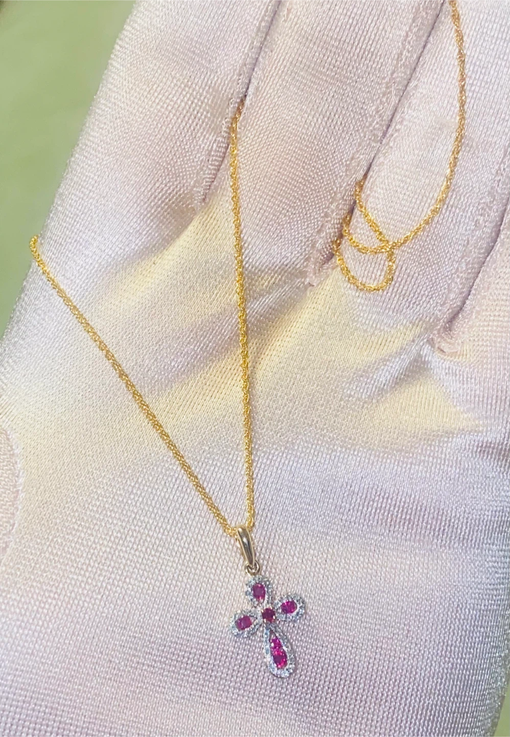 14K/18K Yellow Gold . Rubies & Diamonds pendant