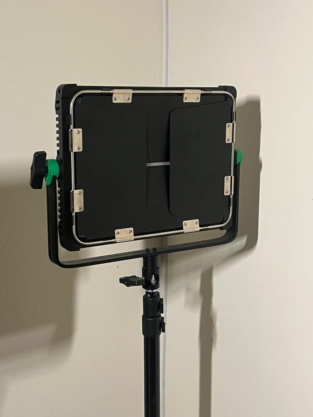Weeylite WP-35 LED Video Light Panel - photo 3