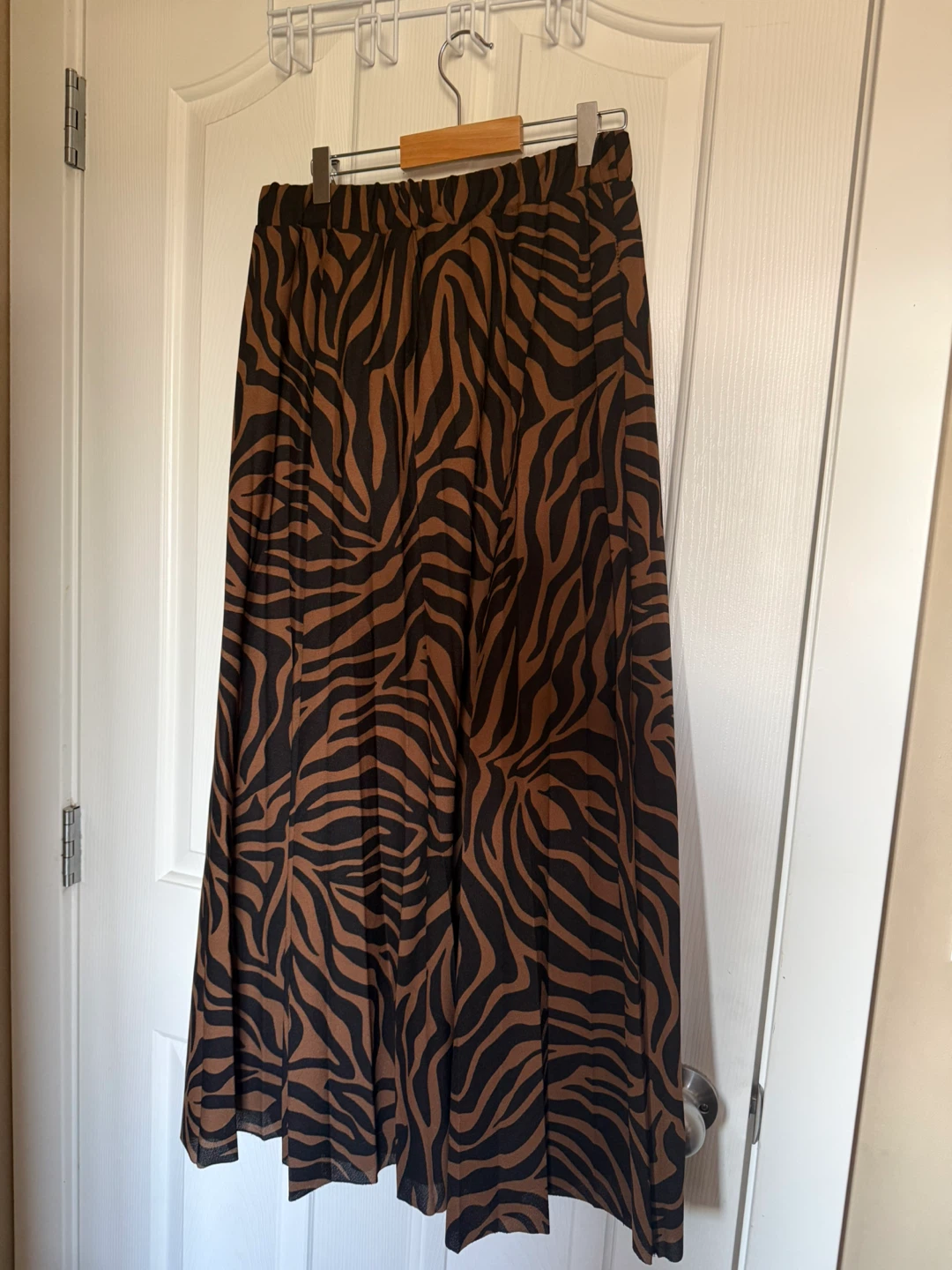 Brown Zebra Print Pleated Midi Skirt