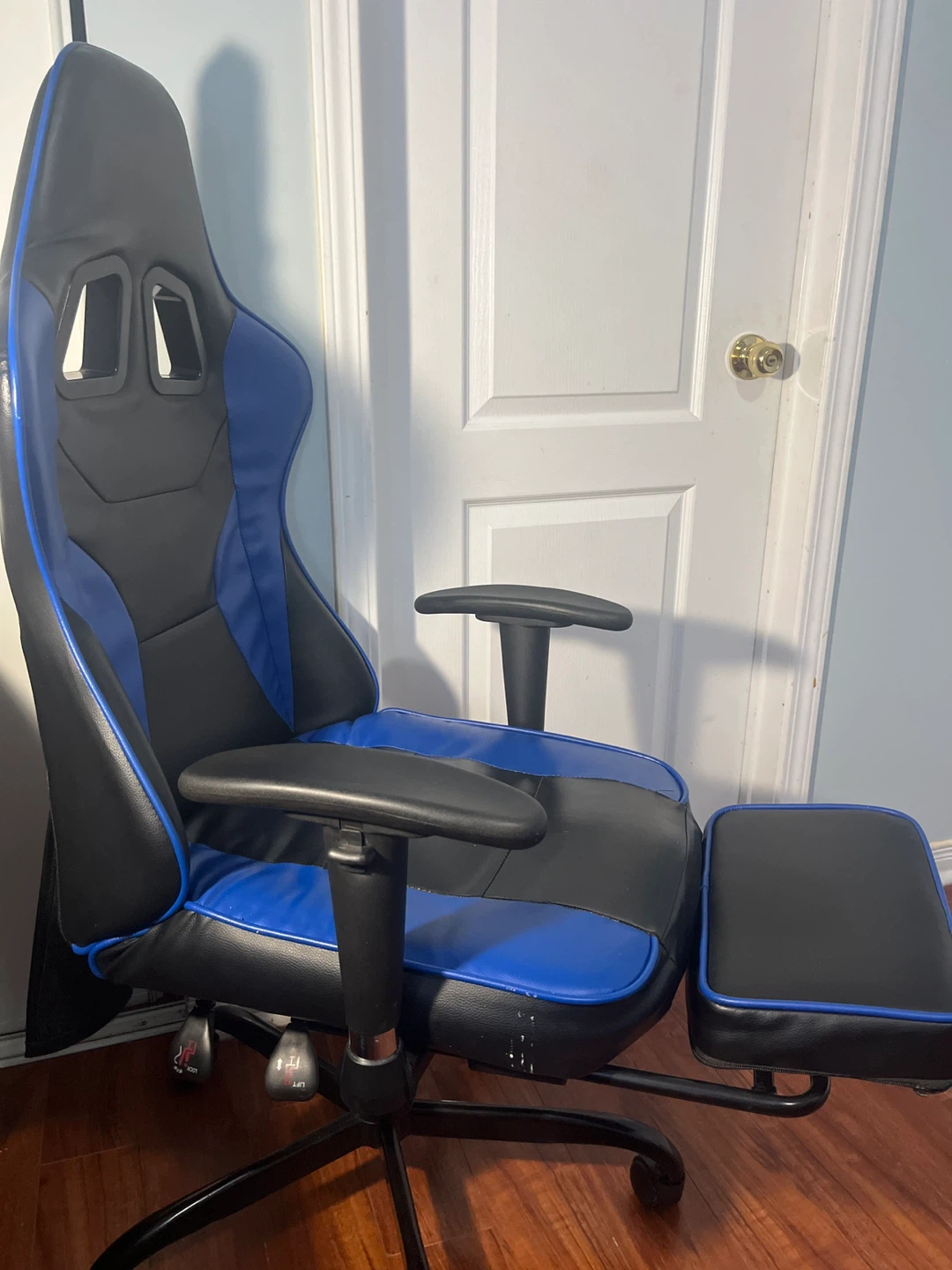 Blue and Black Gaming Chair with Footrest - photo 2
