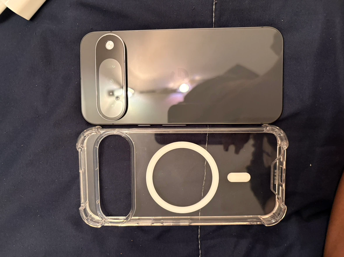 Google Pixel  10 Smartphone - photo 2