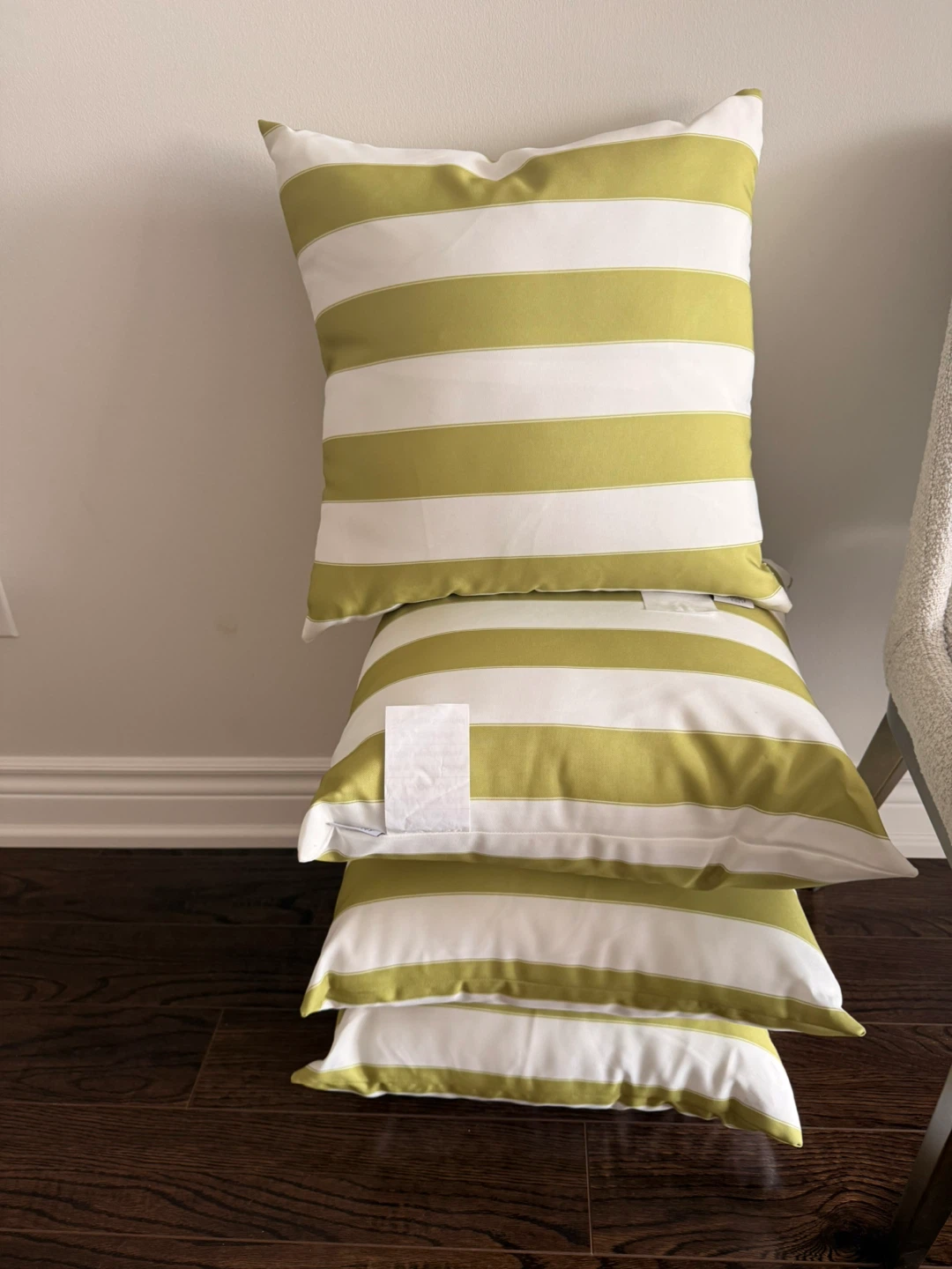 Pillows (indoor/outdoor) - photo 2