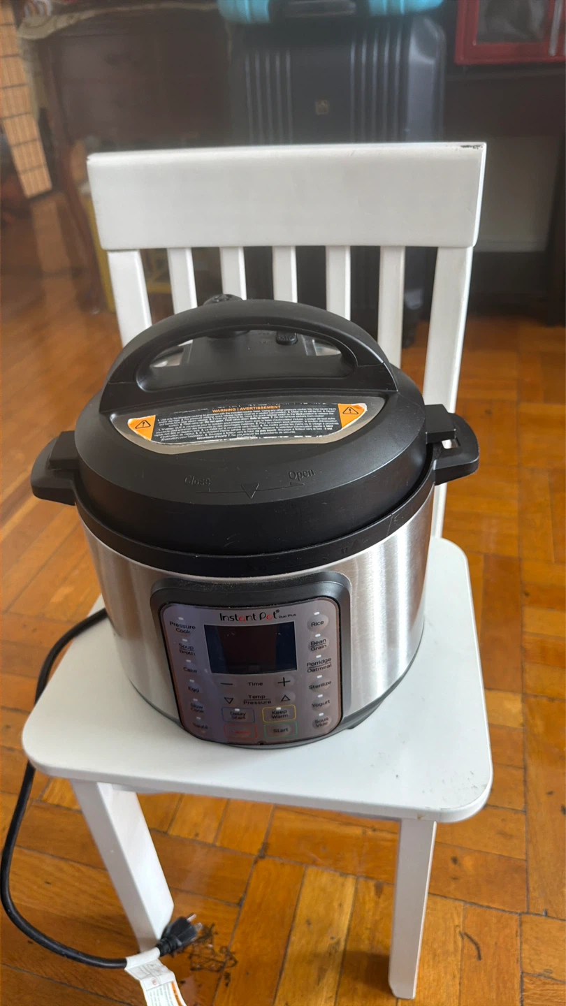 Instant Pot Electric Pressure Cooker - Stainless Steel - photo 2