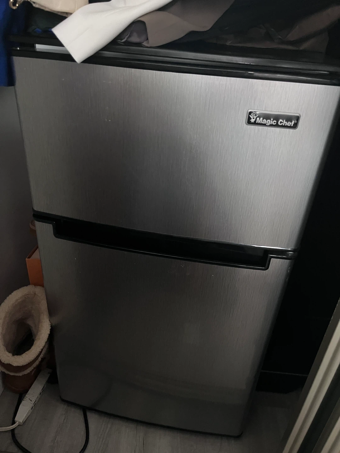 Magic Chef Mini Fridge