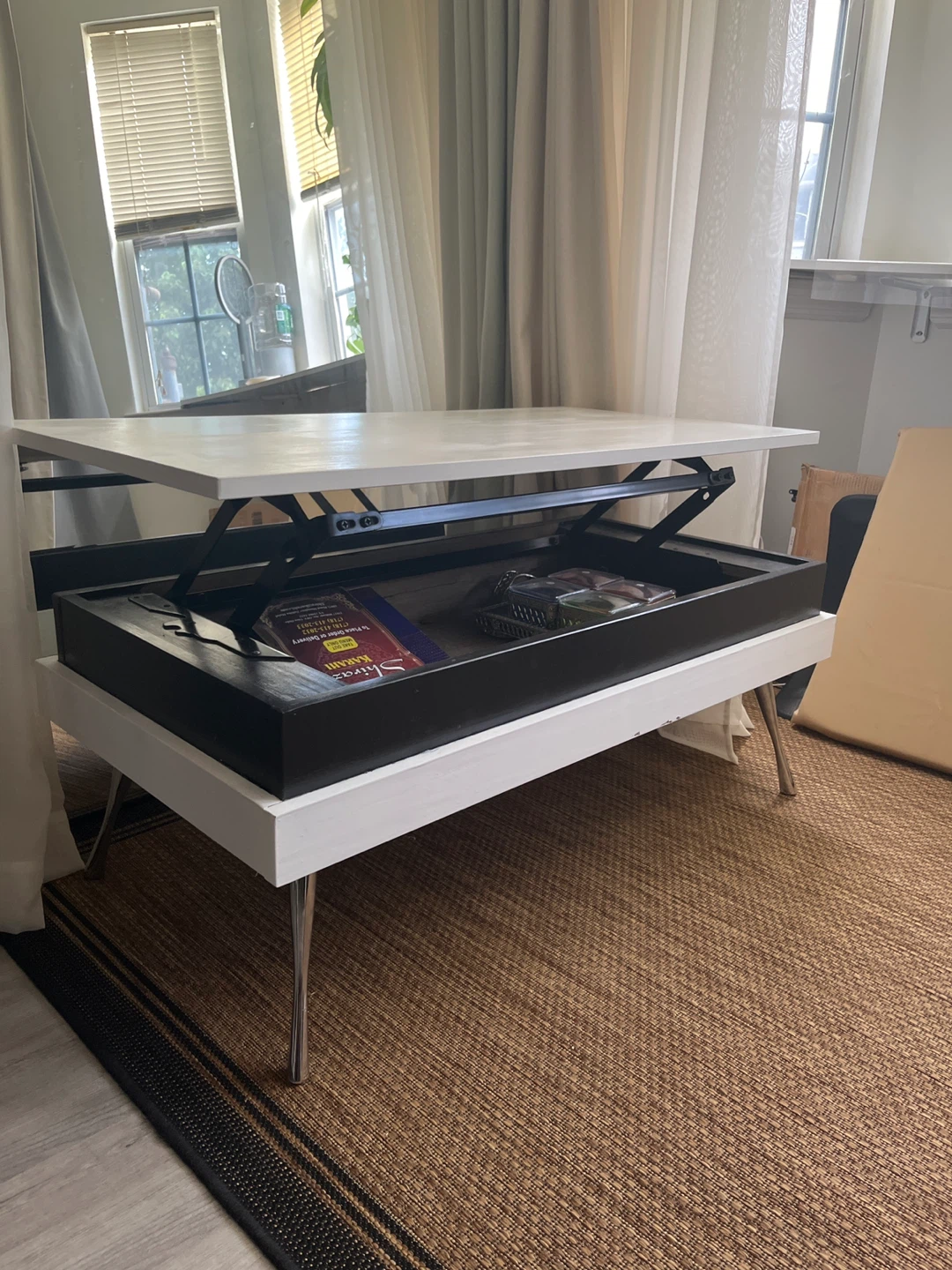White Lift-Top Coffee Table with Storage - photo 2