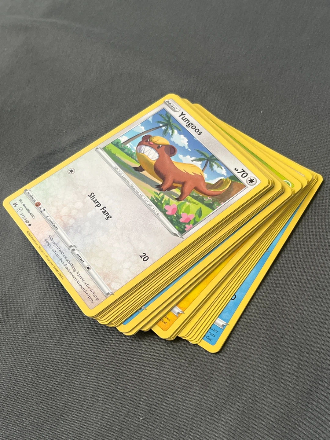 A collection of 35 Pokémon trading cards!!