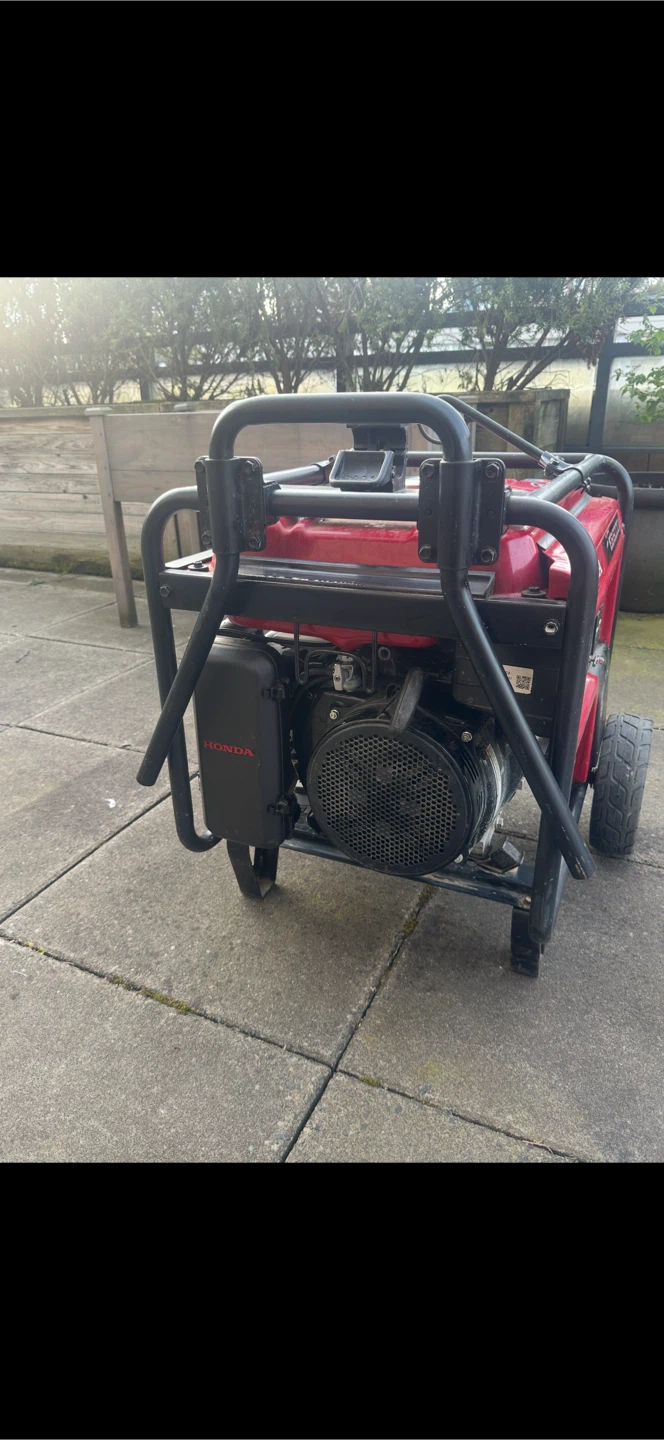 Honda Generator EB5000X OBO - photo 3