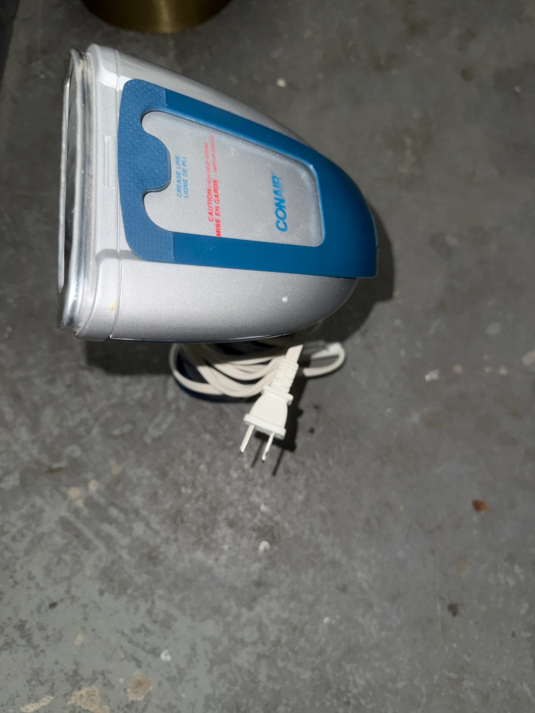 Conair Compact Fabric Steamer - photo 3