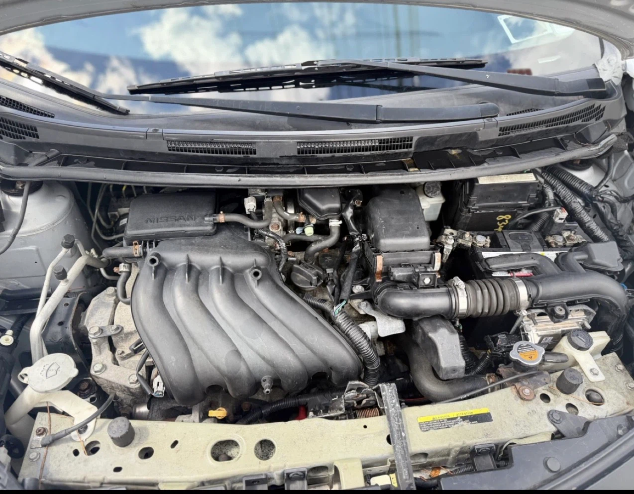 Nissan Versa SV - photo 2