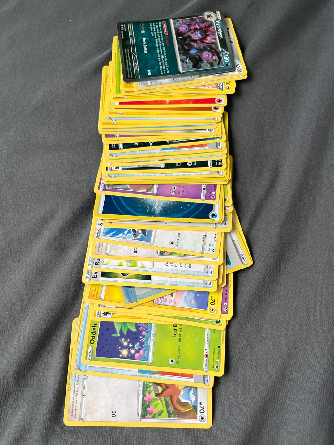 55 random Pokémon cards!!! Dm if interested!! - photo 2