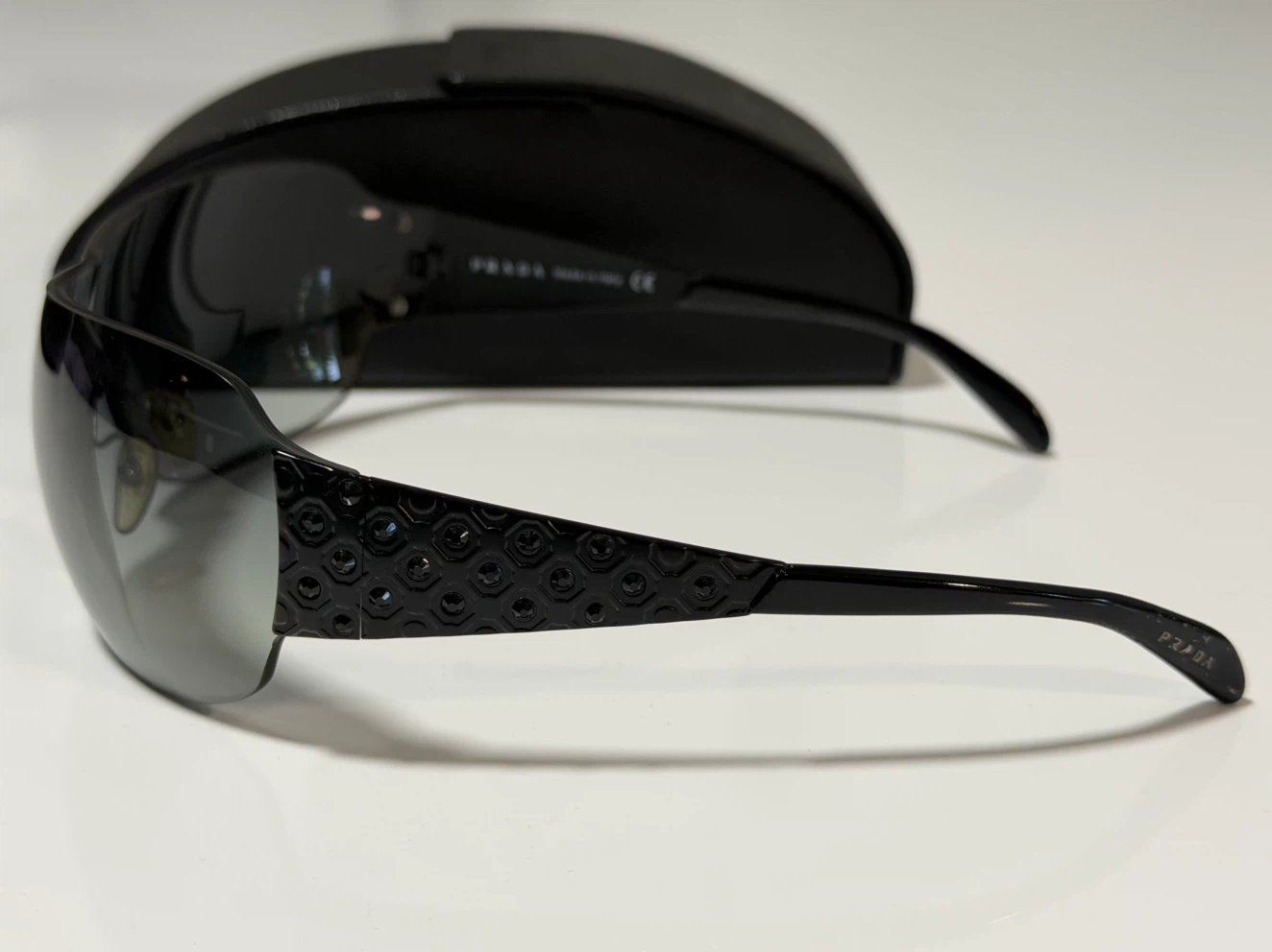 Prada Sunglasses with Case - photo 3