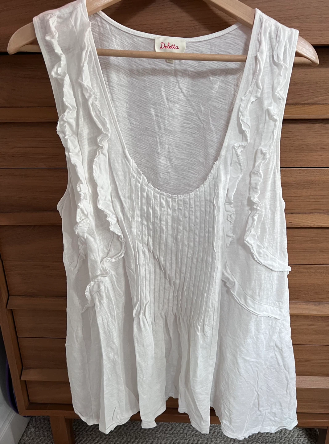 Deletta Women's White Sleeveless Ruffled Tank Top XL