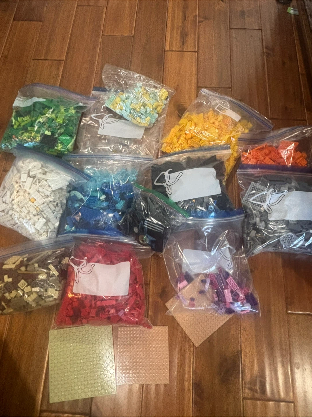 LEGO Table and Building Blocks Assortment - photo 5
