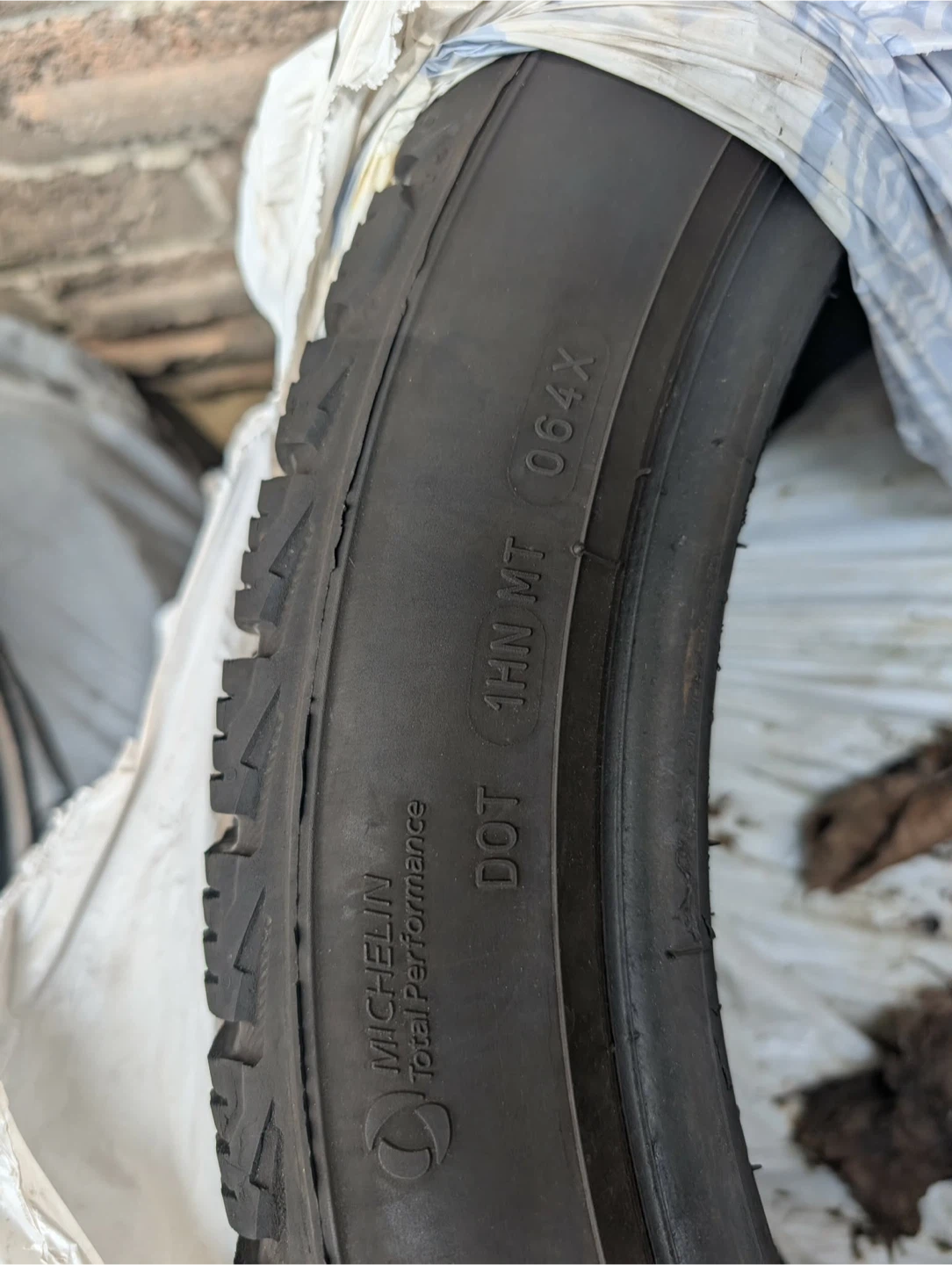 Michelin X-Ice Snow Tire Mercedes Benz C300 staggered Tired