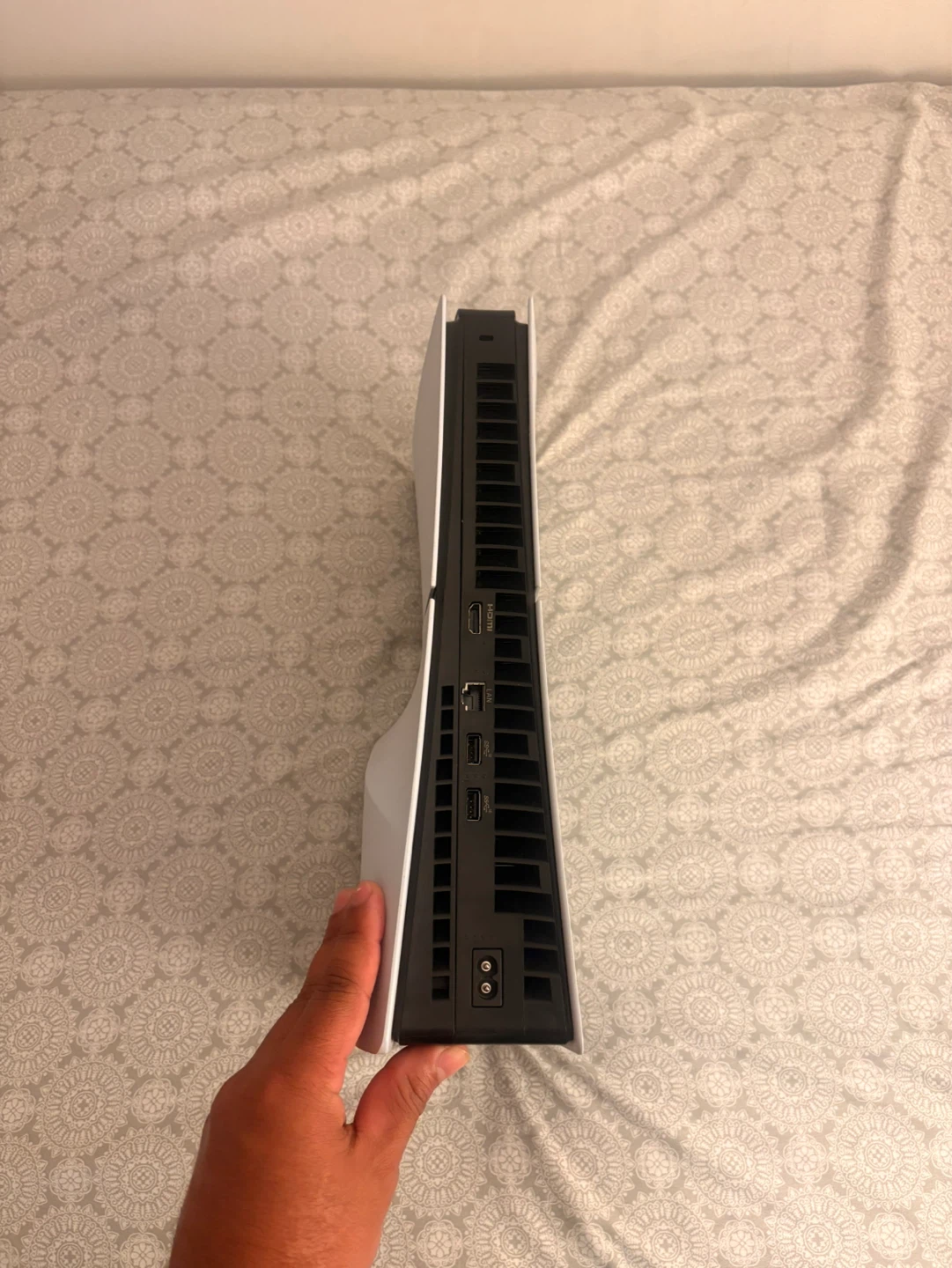 Ps5 Disc edición Only console without cables or control - photo 3
