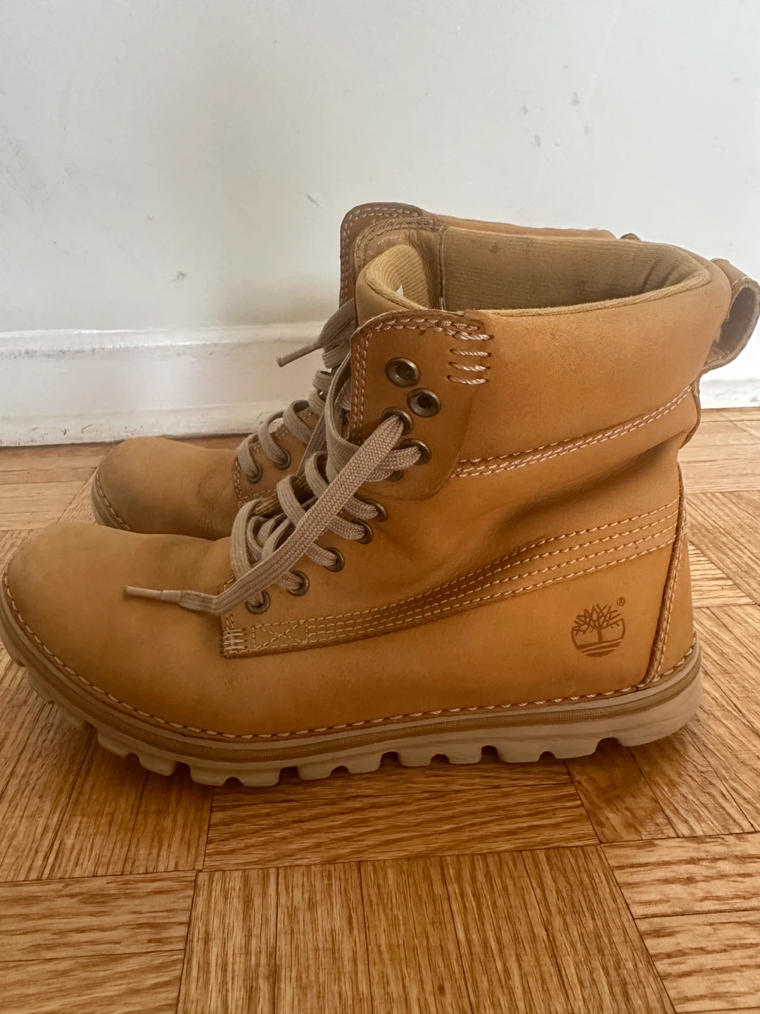 Timberland Women's Boots Size 7.5 - photo 3