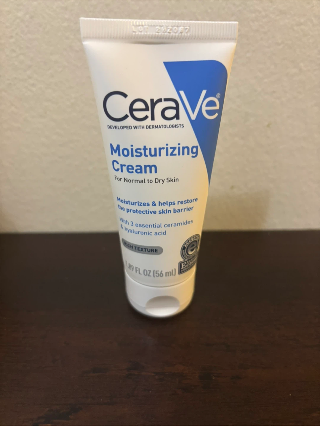 NEW-CeraVe Moisturizing Cream for Normal to Dry Skin (56ml)