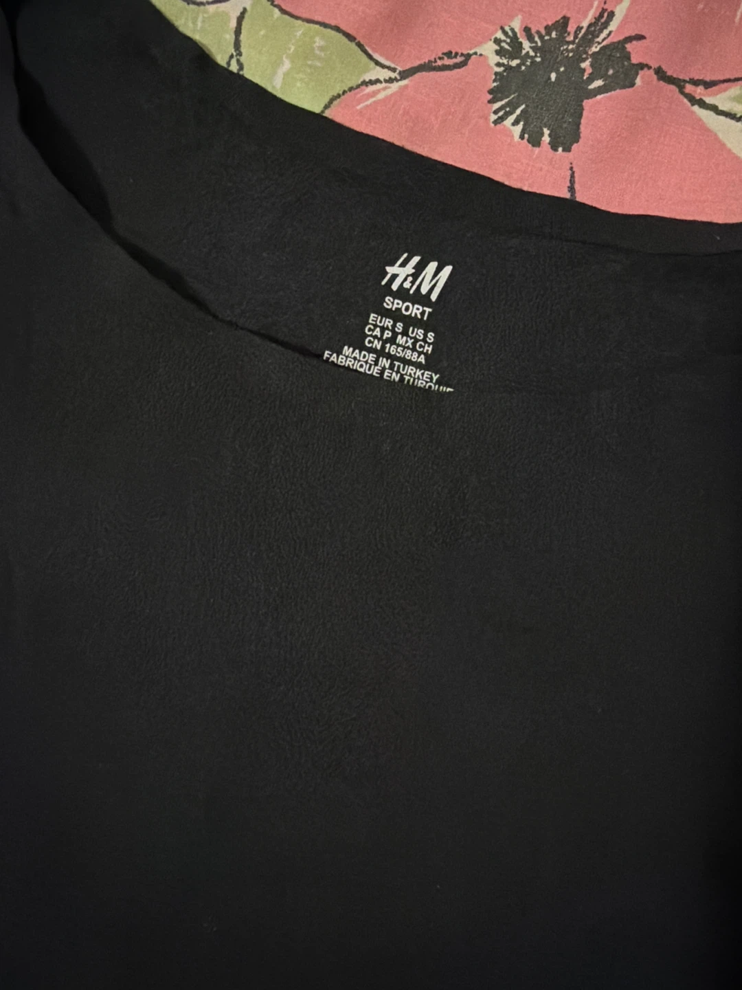 H&M Sport Black T-Shirt - photo 2