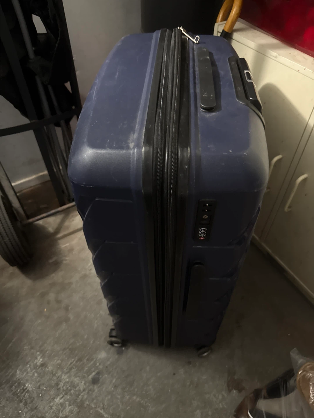 Navy Blue Hardside Spinner Suitcase - photo 4