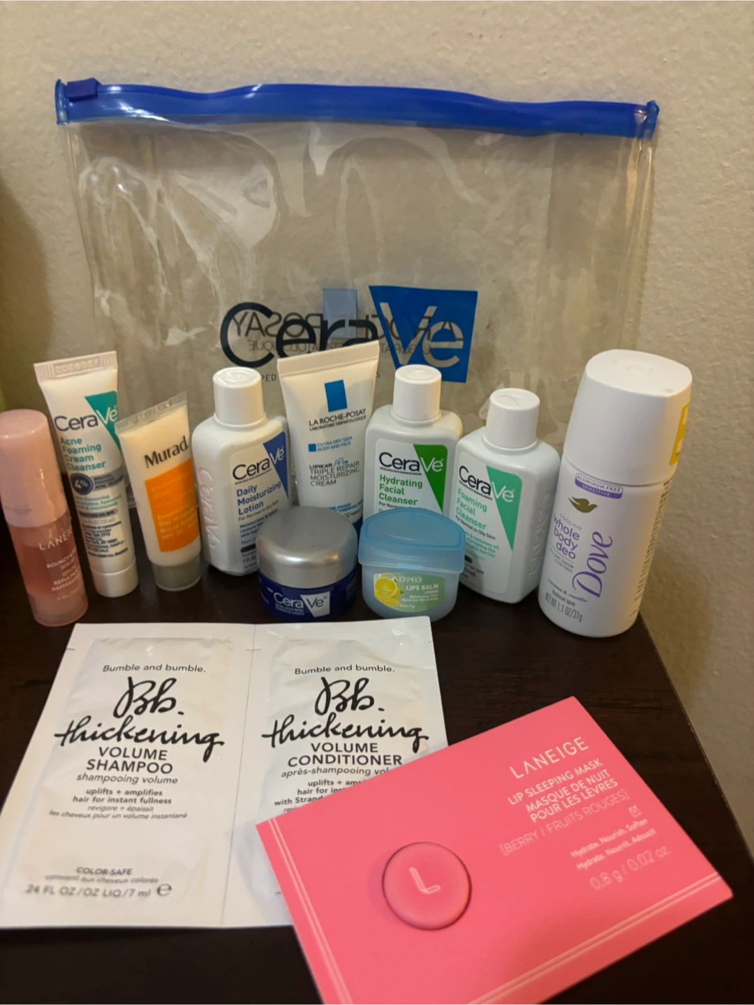 NEW-STELLAR Travel KIT w/12 pieces & Bag