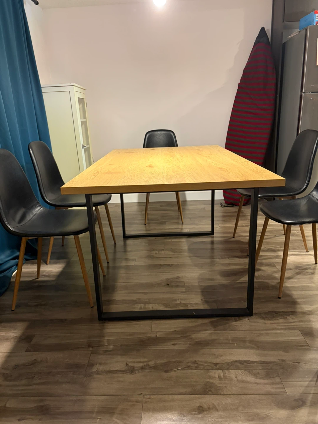 Modern Dining Table and Six Chairs