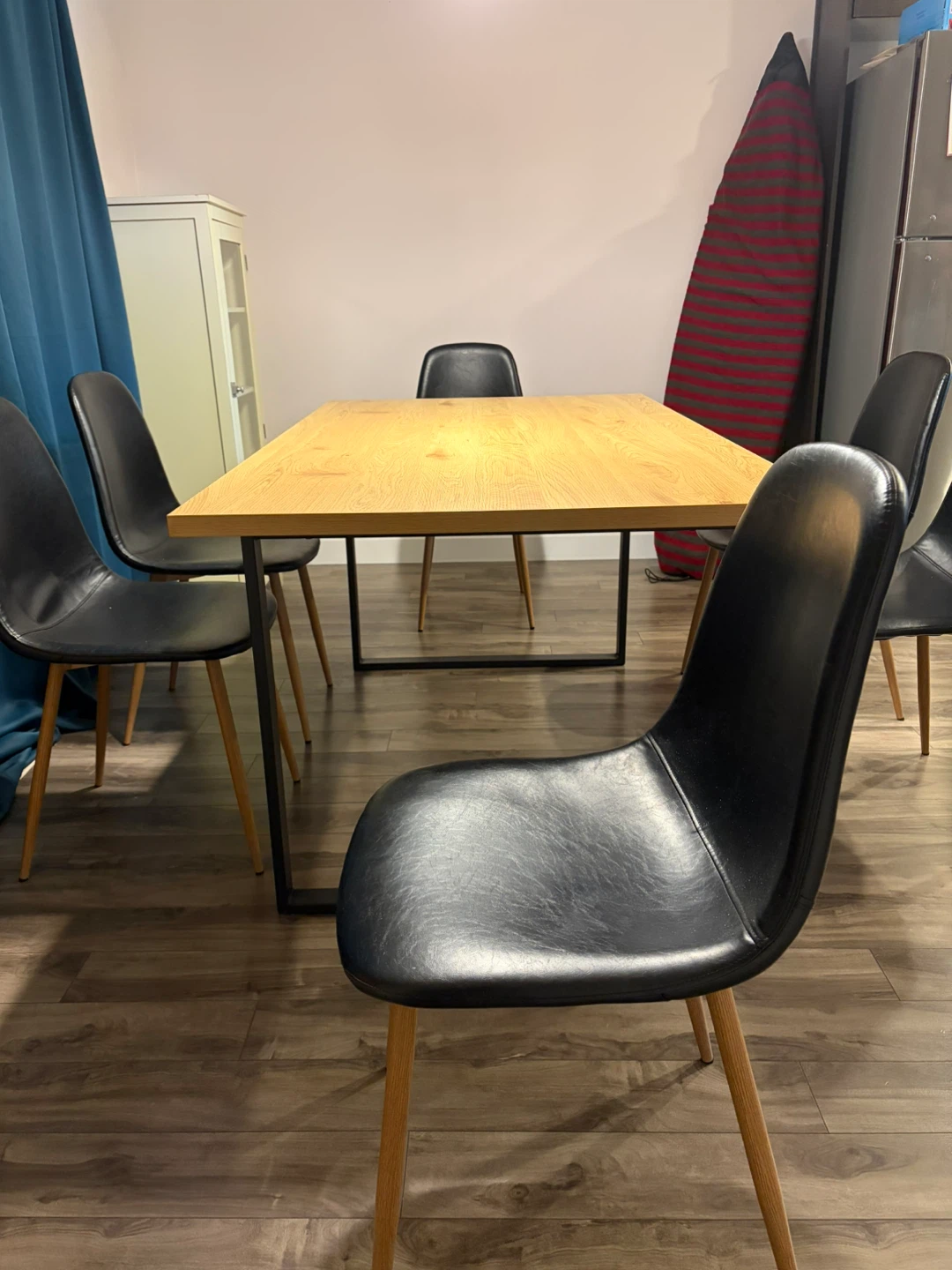 Modern Dining Table and Six Chairs - photo 2