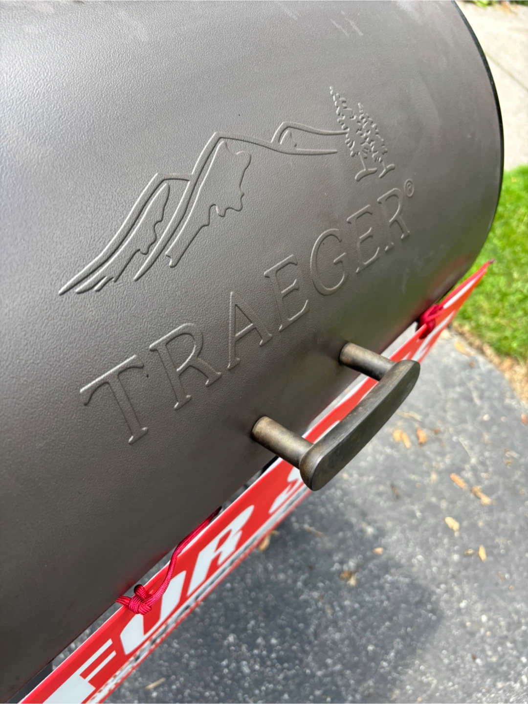 Traeger Pellet Smoker - photo 3