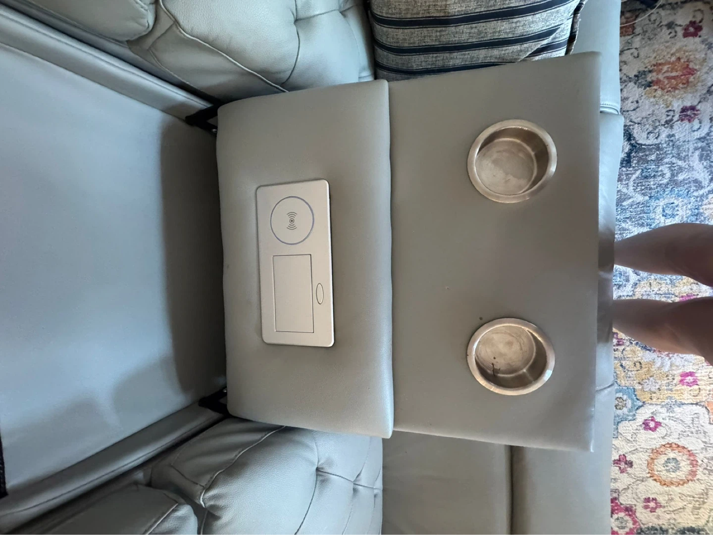Recliners Couches - photo 5
