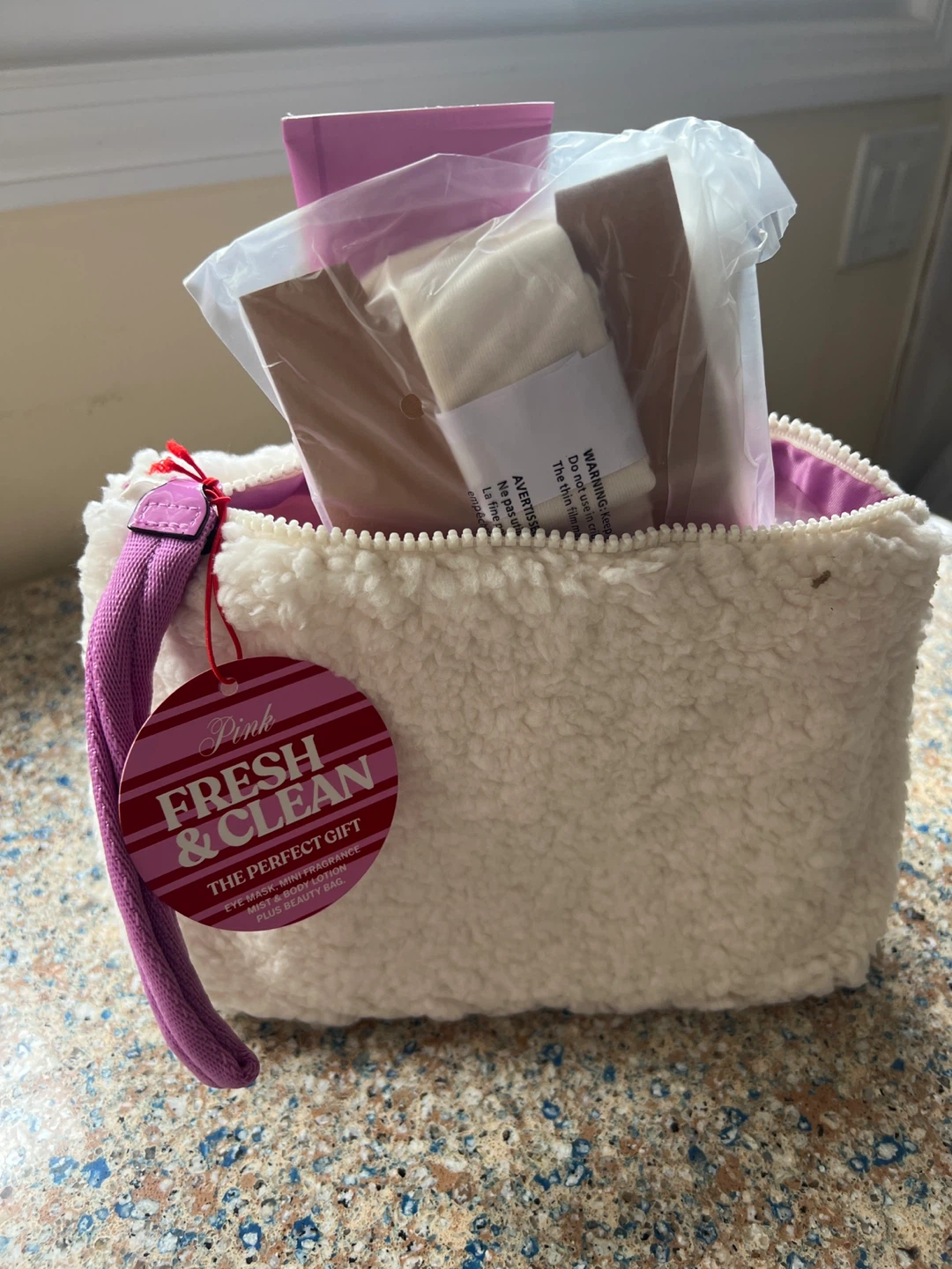 Victoria's Secret Pink Fresh & Clean Gift Set - photo 2