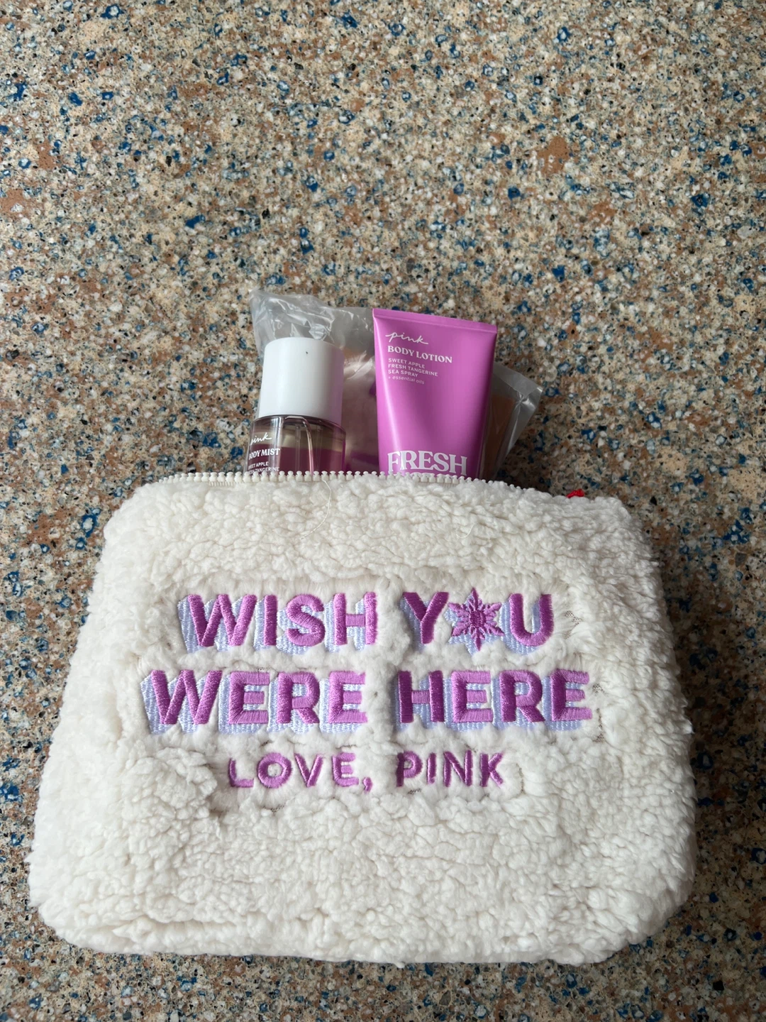 Victoria's Secret Pink Fresh & Clean Gift Set - photo 5