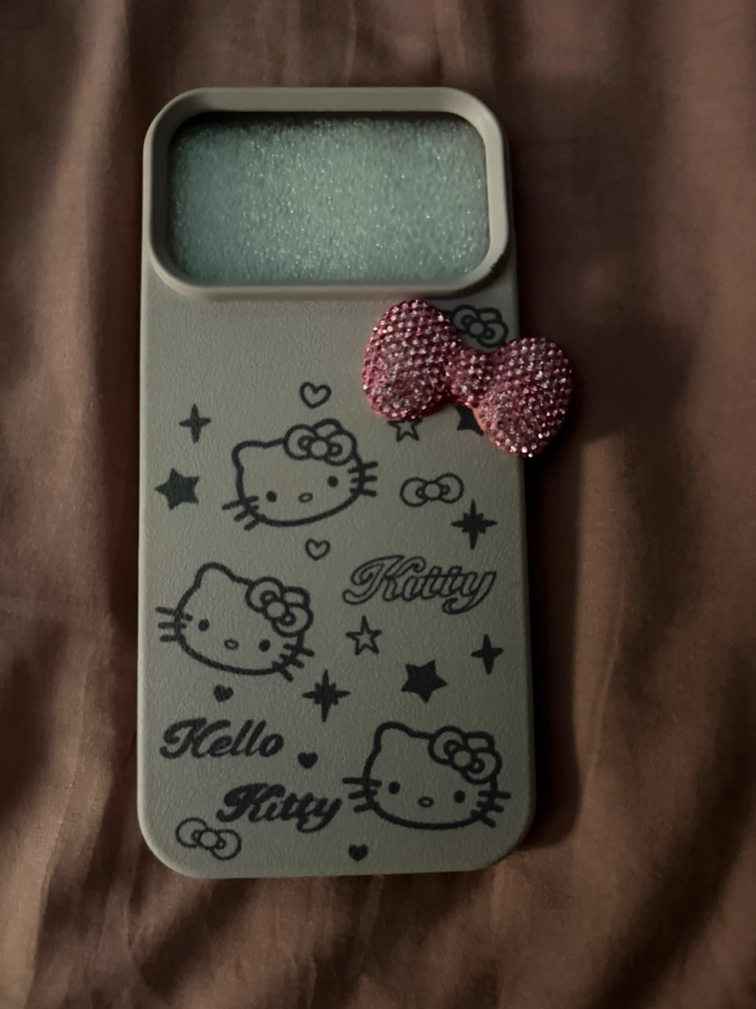 Hello Kitty "17 PRO MAX" Phone Case - photo 2