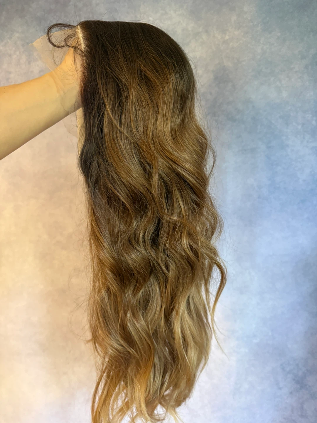 Ombré Wig, lace front, new never worn, synthetic