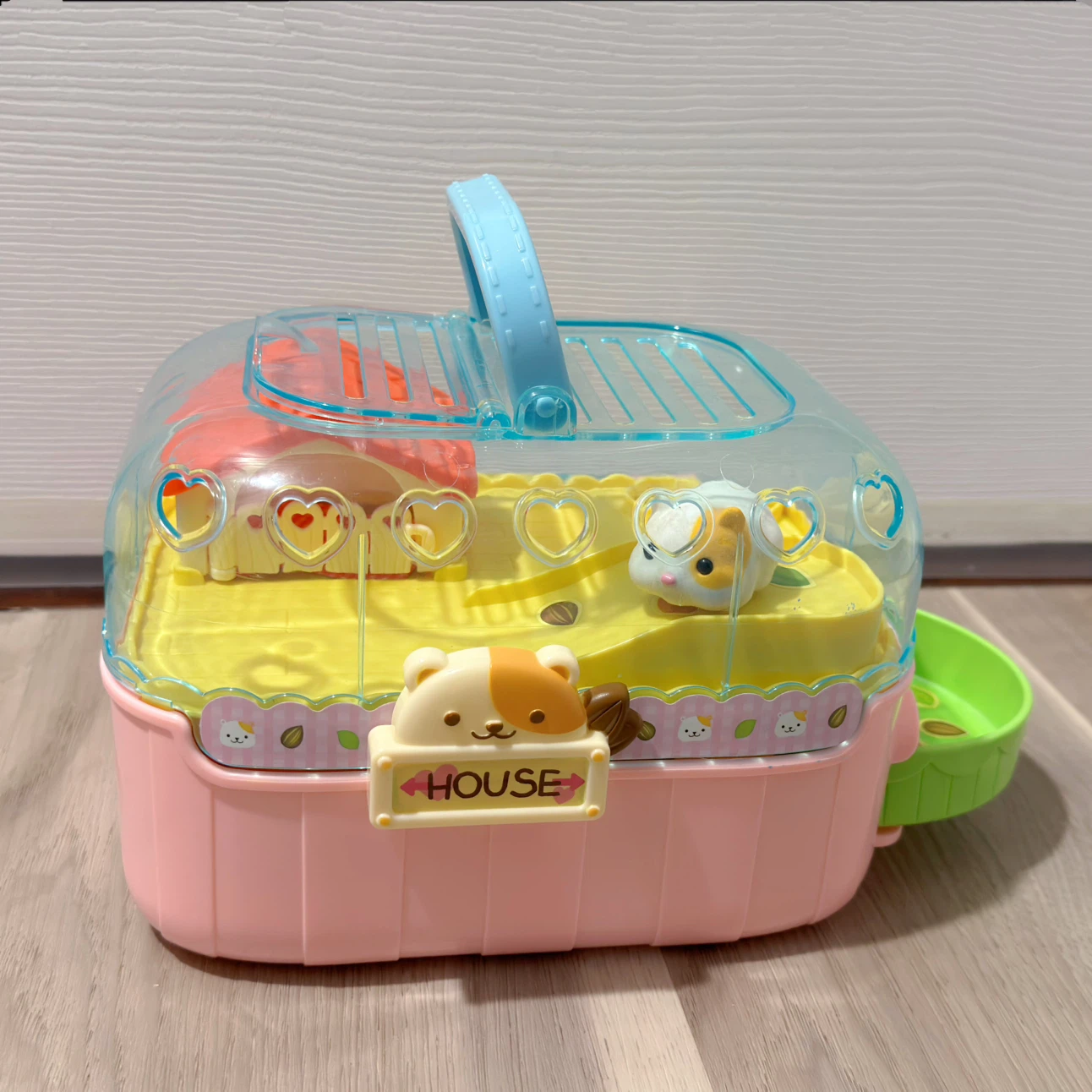 ⭐️SALE⭐️90% New Hamster Cage Toy House