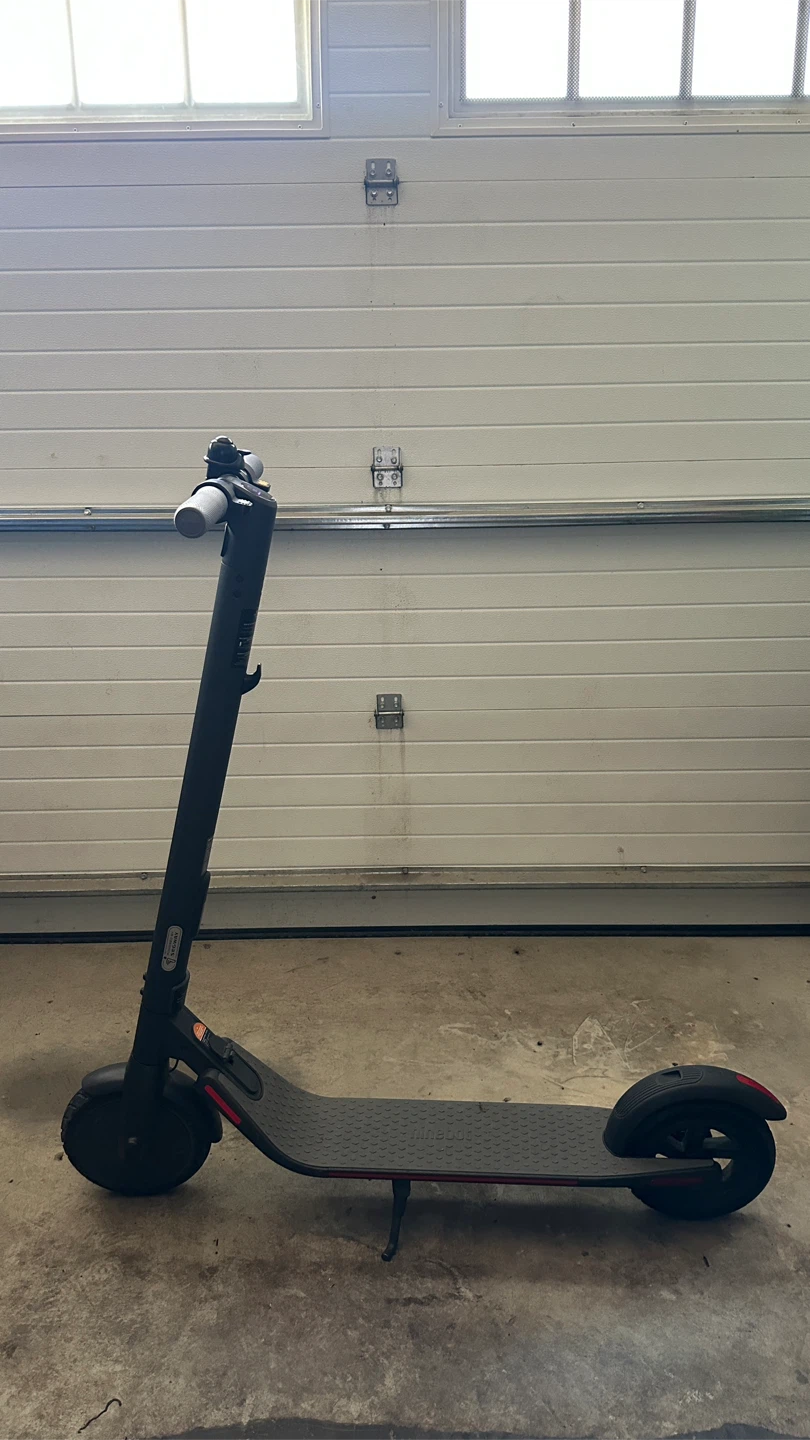 E22 Segway Scooter - photo 2