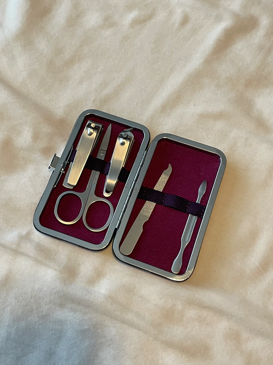 Purple Dot Manicure Set Case