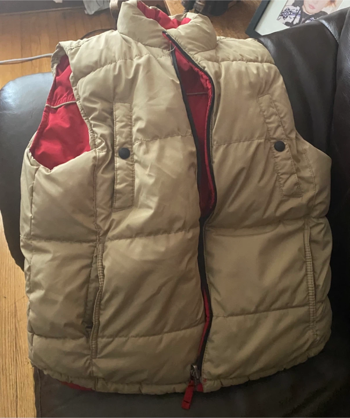 GAP Red Reversible Puffer Vest - photo 3