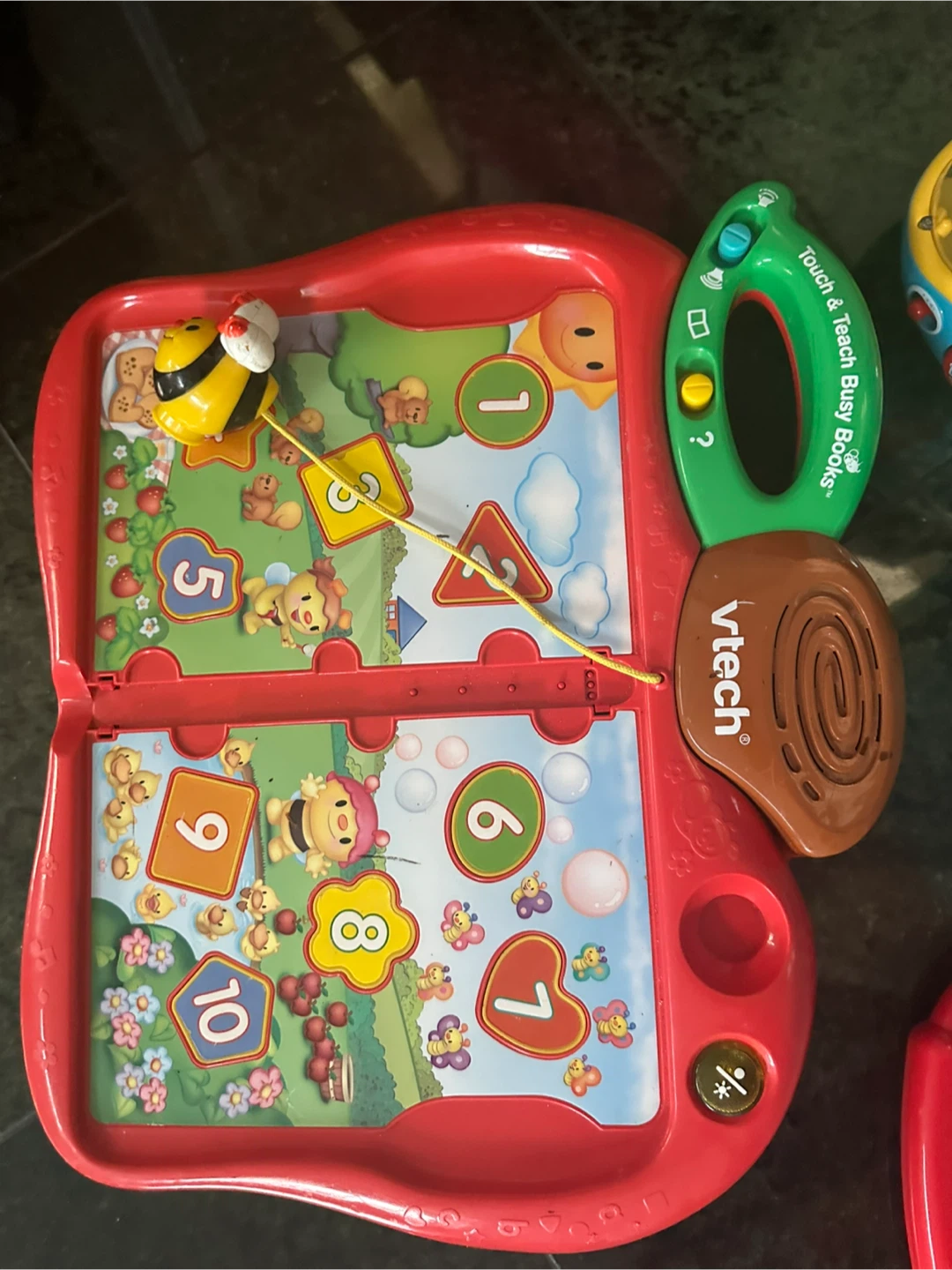 VTech Touch & Teach Busy Books Learning Toy