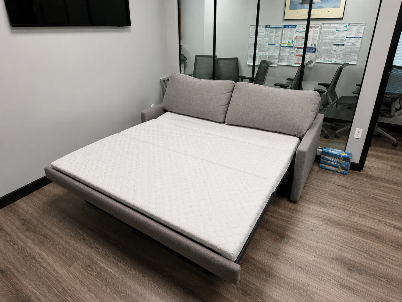 Sofa bed - HUGE Modern Gray Sleeper - photo 4