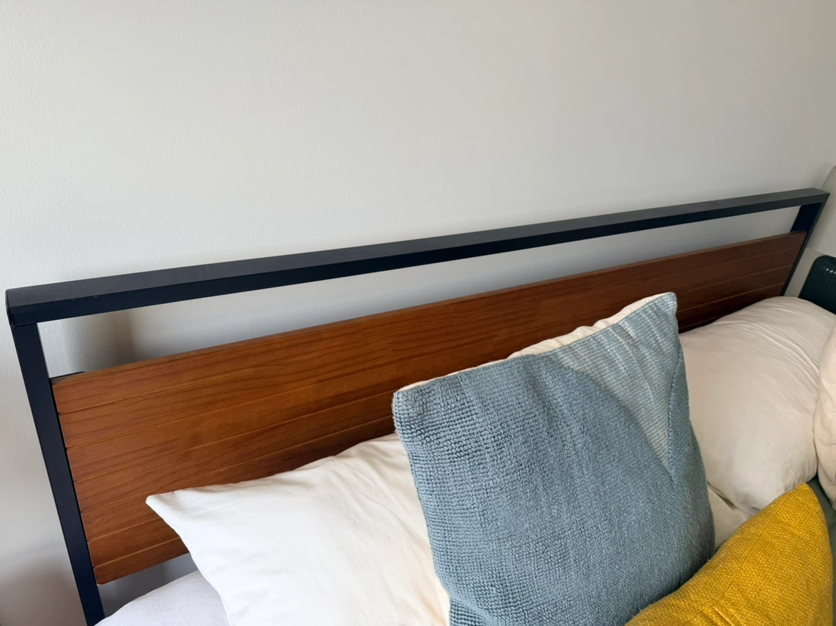 Bamboo and Metal Frame King Bedframe - photo 4