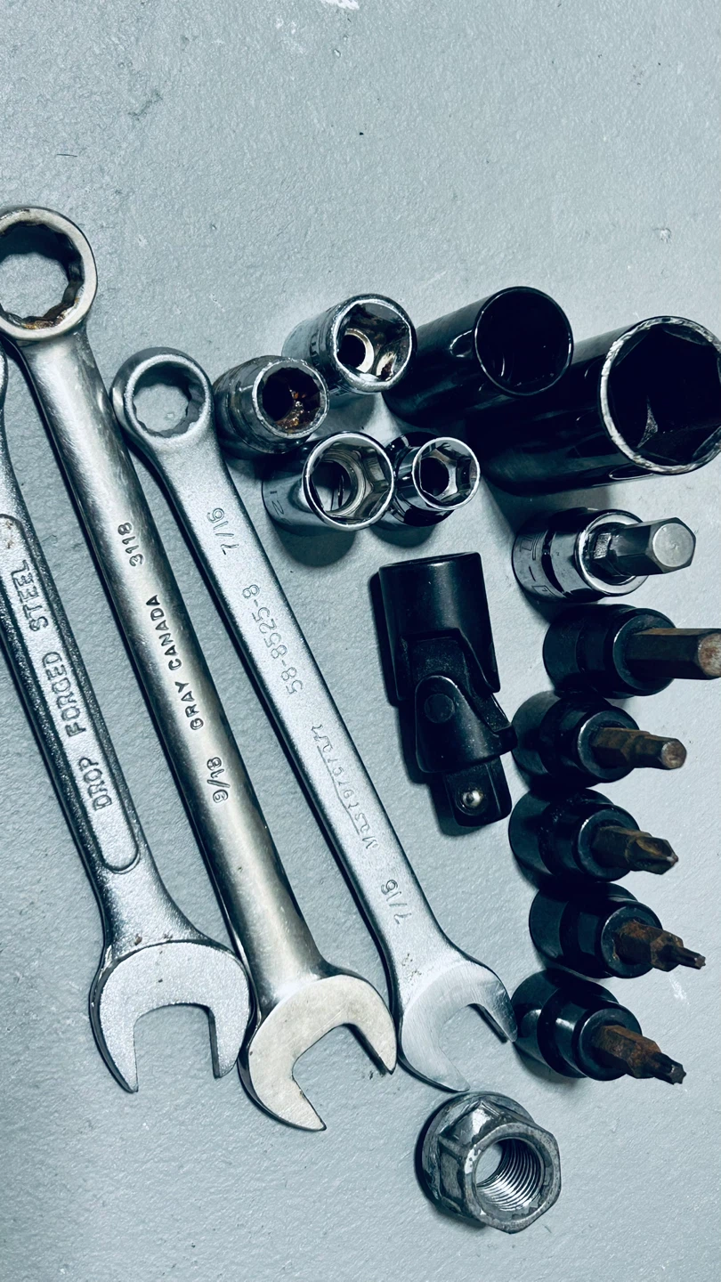 3/8” Drive Socket & Tool Bundle – Stanley, Mastercraf