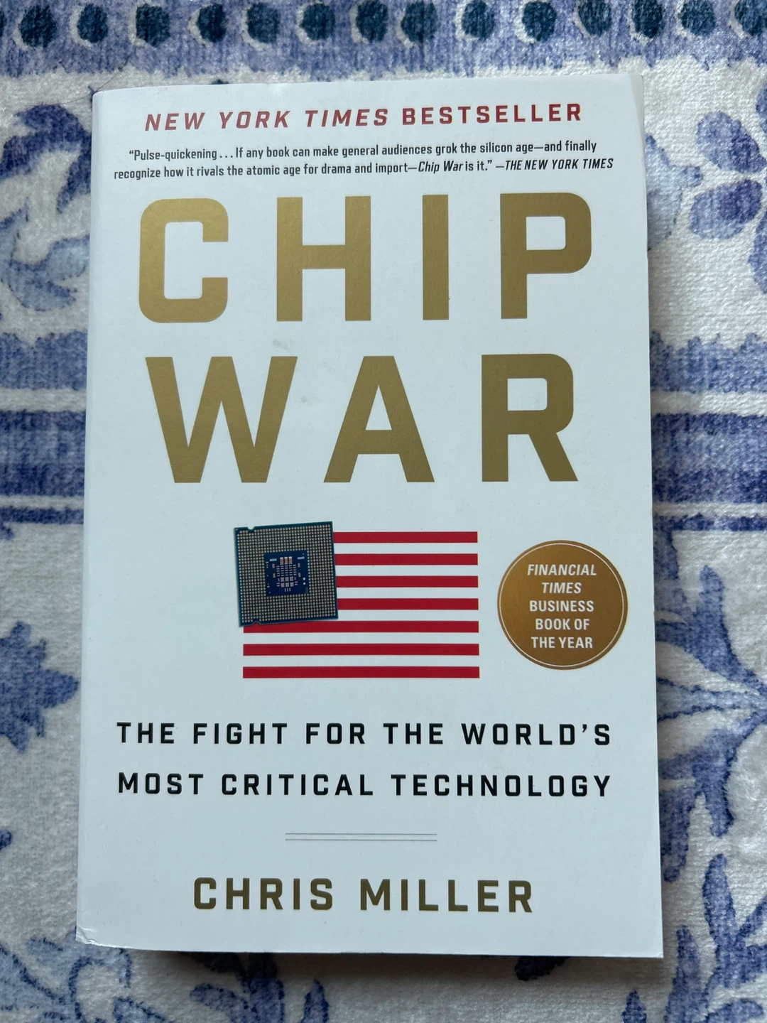 (Paperback) Chip War: Fight for the World's Most Critical Tech