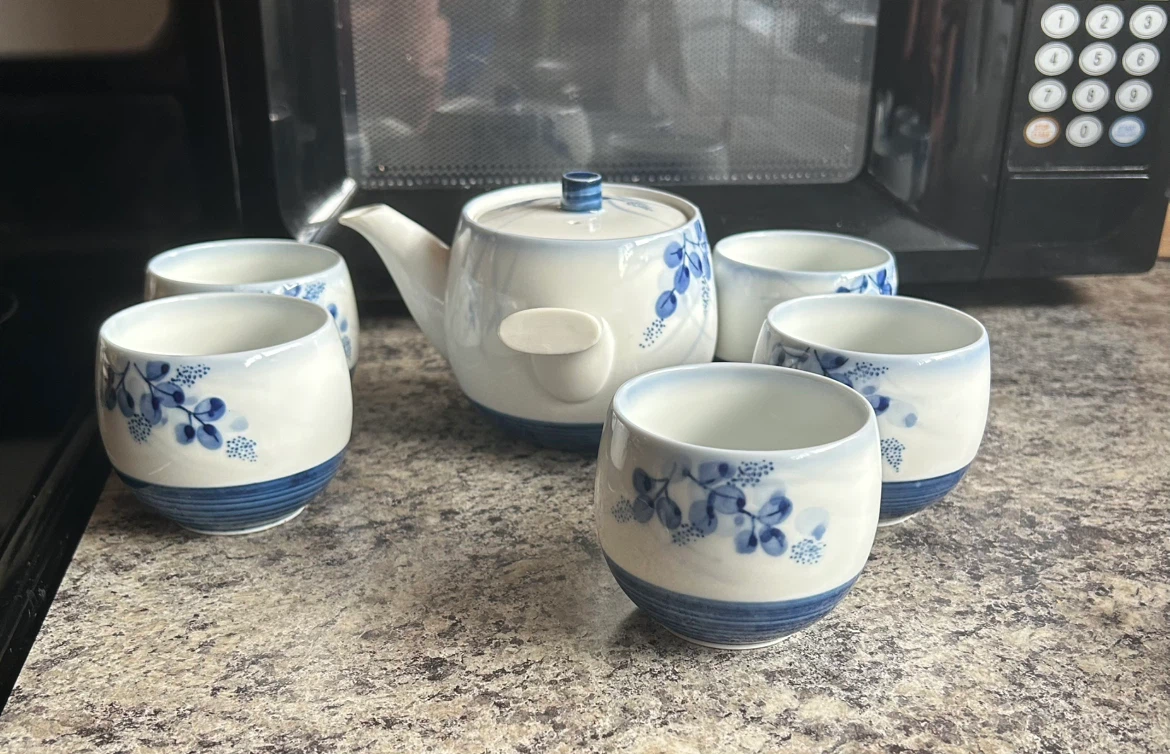 Japanese Tea Set - Teapot and 5 Cups - photo 2
