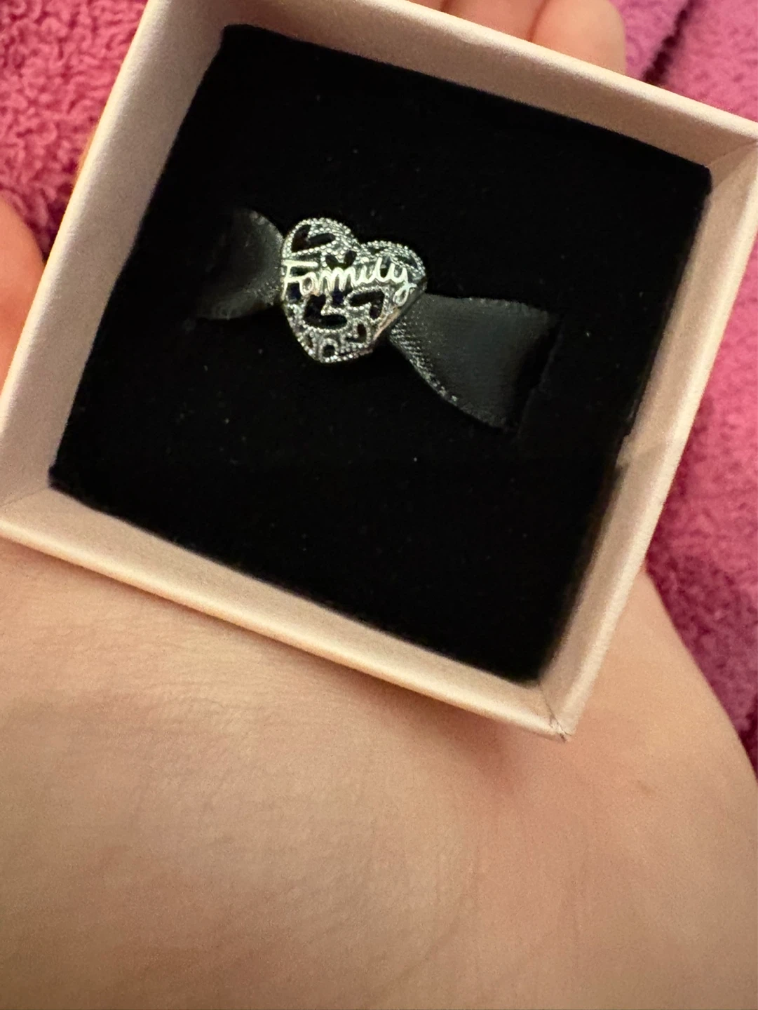 Pandora, family charm - photo 3